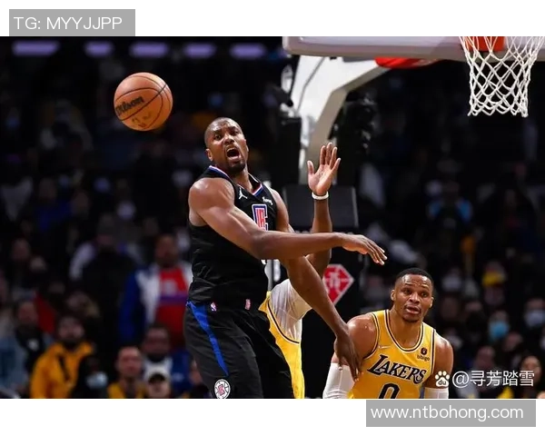 2017年NBA季后赛快船与勇士激战回顾精彩瞬间与关键时刻分析 2017年NBA季后赛快船与勇士激战回顾精彩瞬间与关键时刻分析